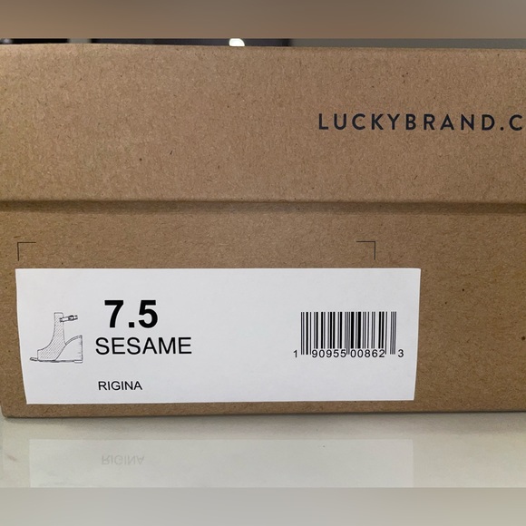 Lucky Brand Women’s Rigina Sandal Size 7.5 - Picture 4 of 4